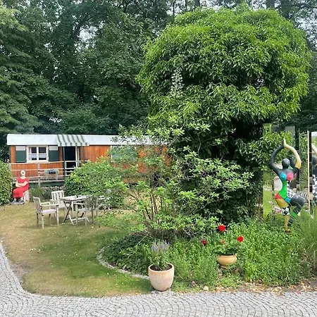 Zirkuswagen Am Labes * Neuglobsow